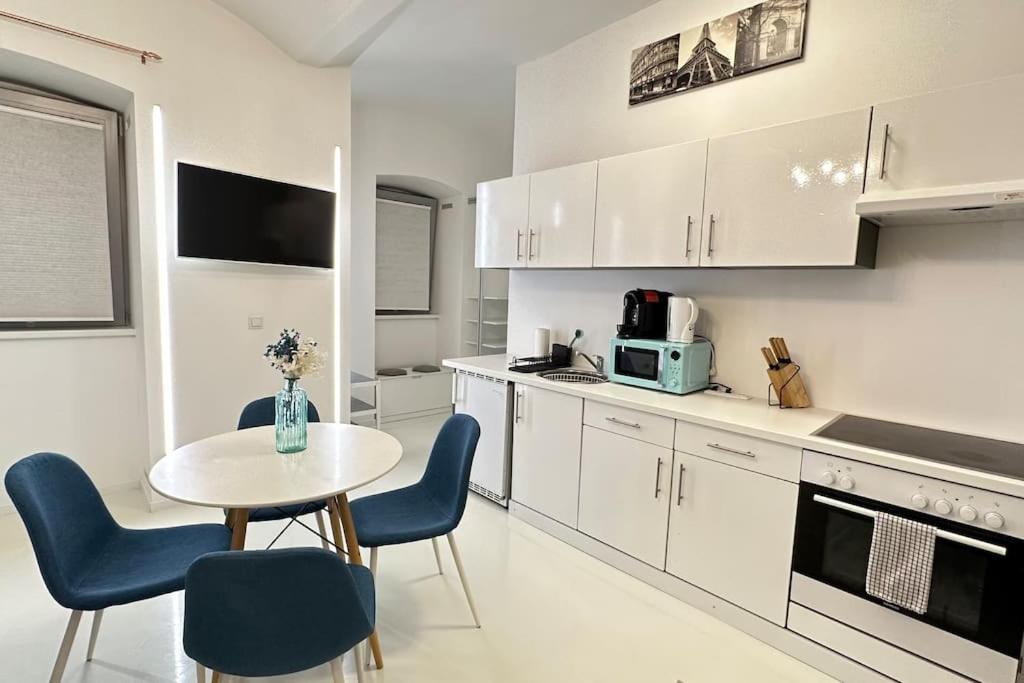 C'Est La Vie A Paris Apartment Vienne Extérieur photo
